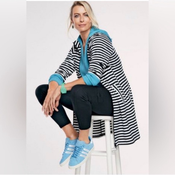 NWT|  Hop to Hoodie; CAbi 5835 - Picture 4 of 6